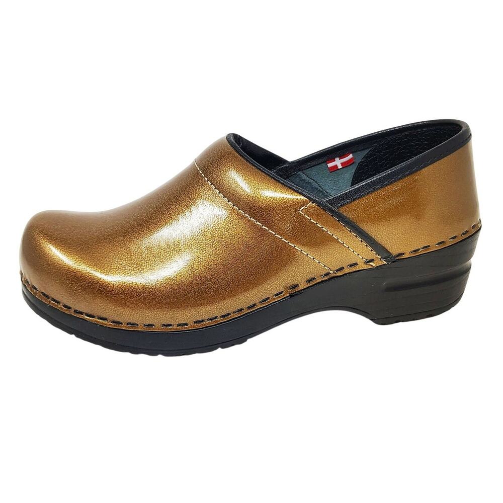 Sanita Shoes Womens 6 Clogs Gold Metallic Nurse Non Slip Poland 37